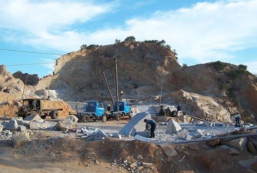 ��ɽ��������