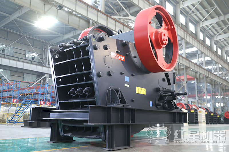 颚式破碎机车间实拍 颚式破碎机车间实拍