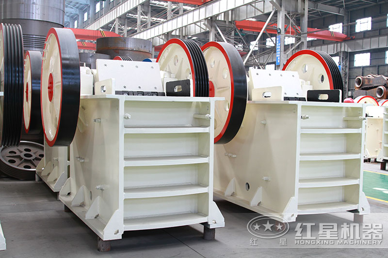 颚式破碎机必备粗碎机 颚式破碎机必备粗碎机