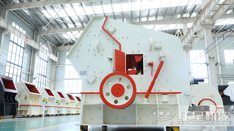 反击破出料针片少,粒型好 反击破出料针片少,粒型好