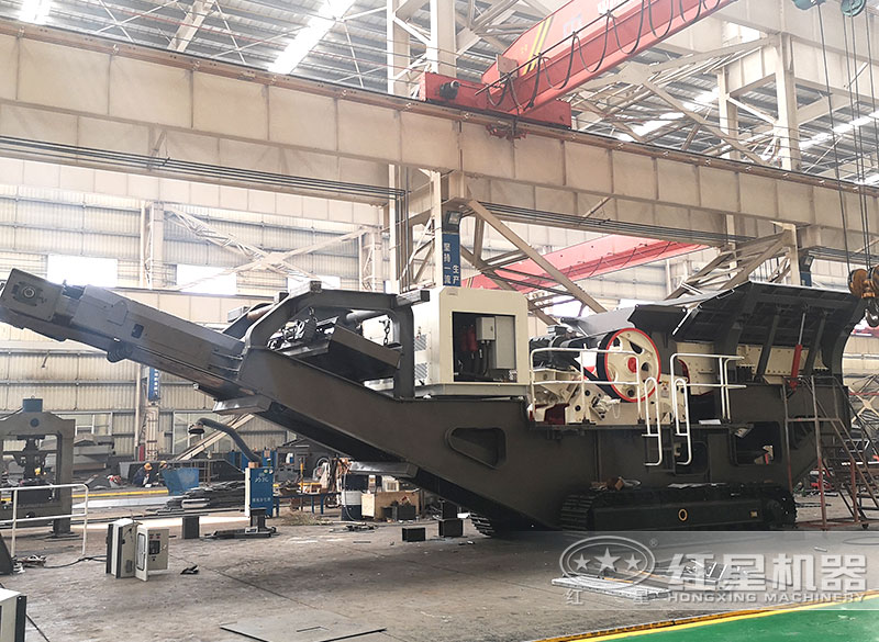 移动打石机+鄂破(履带配置) 移动打石机+鄂破(履带配置)