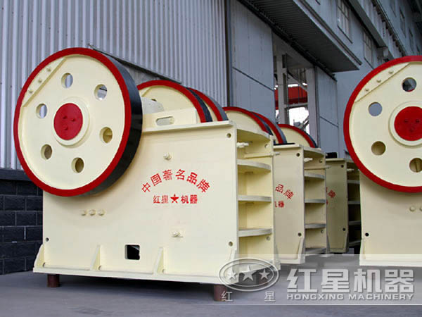 �ʽ�����