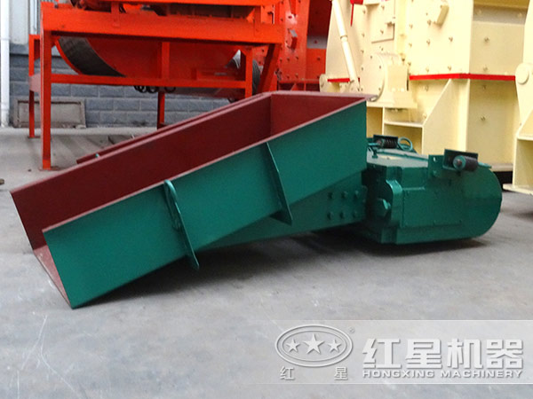 ����񶯸��ϻ�����ͼ