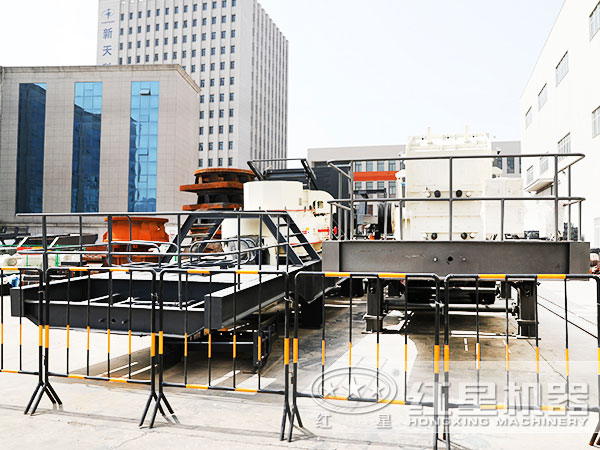 �ƶ���ɰ������ʵ��