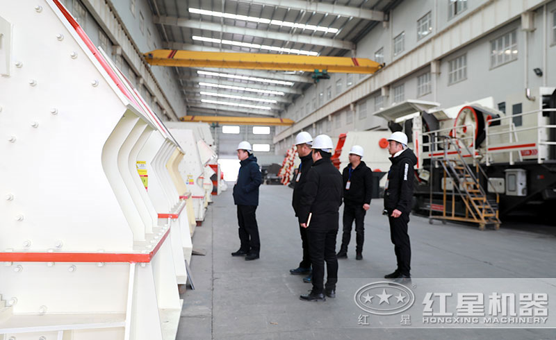 ����ҫƽ̨��¼��ڿ����豸�Ĵ��Ǹ�����Ҫ����ɰʯ��