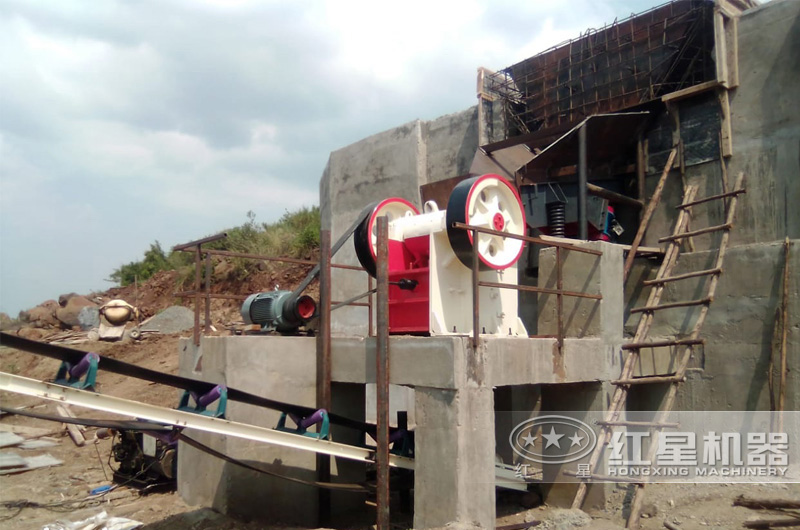 ����ʯ������ֳ�