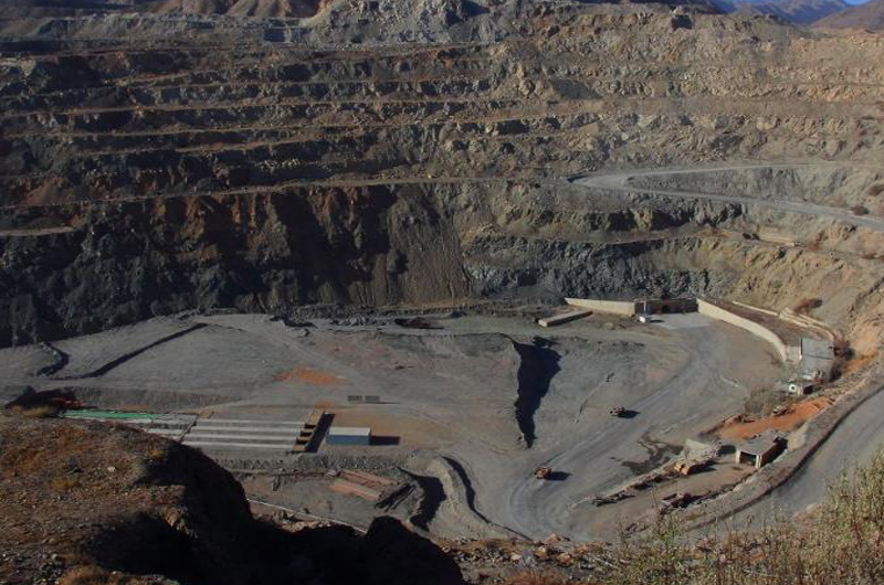 β����ɰ�豸����β������ѭ������