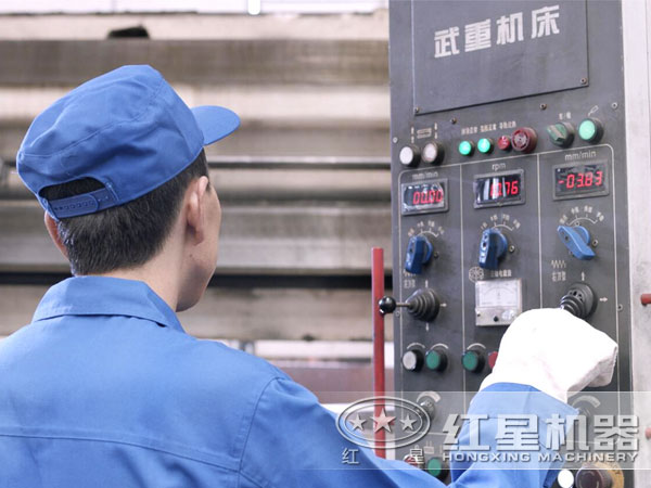 ��ҫƽ̨��¼��ڼ�����Ա�����ֳ�ͼ